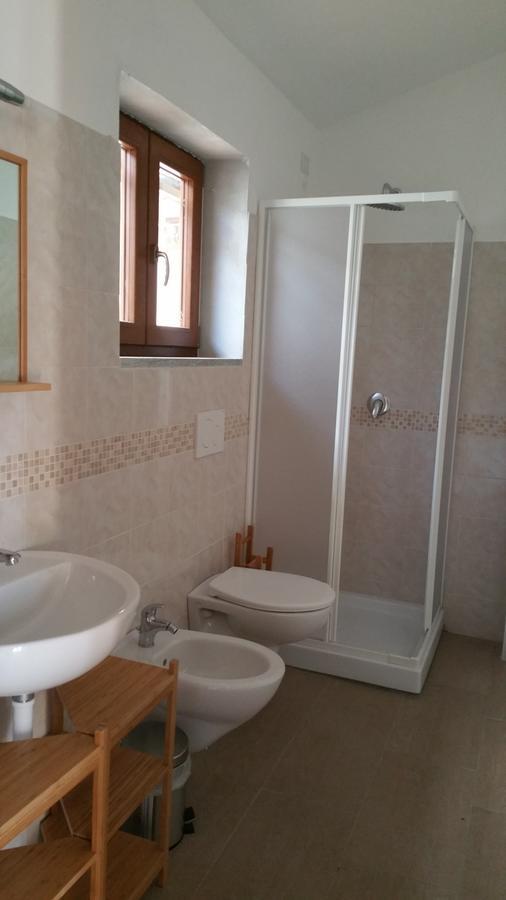 Ostello Casa Emmaus Maccagno Kültér fotó